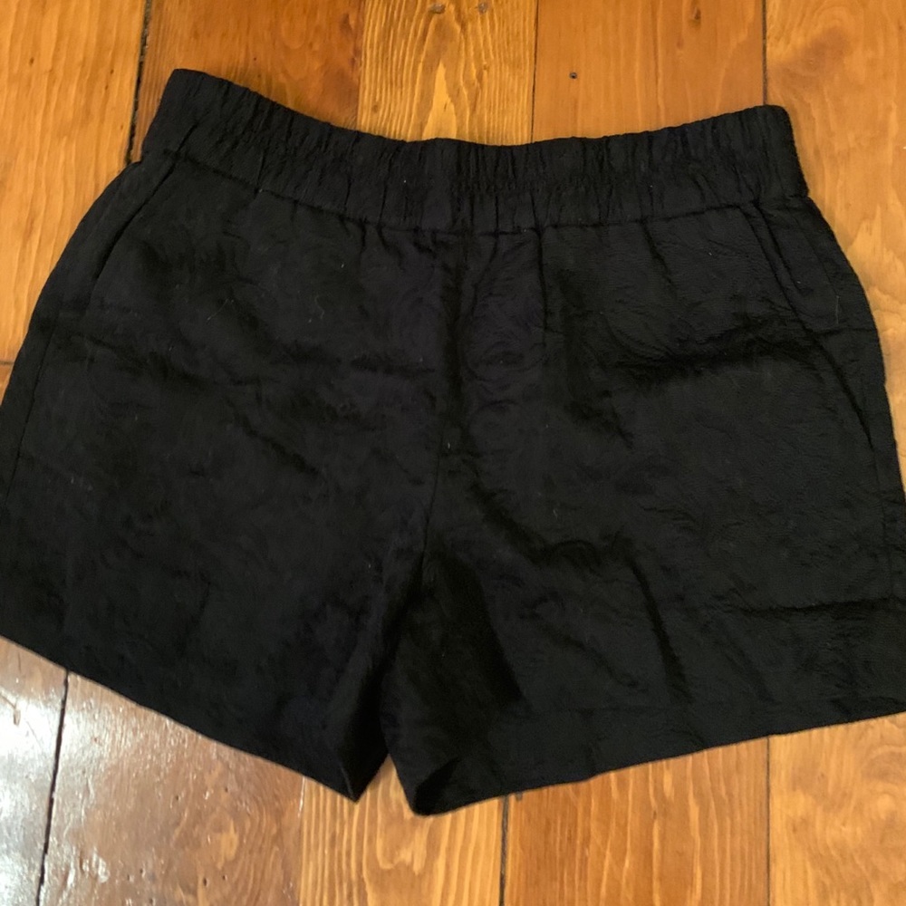 3” Floral Jacquard Boardwalk Pull on Short